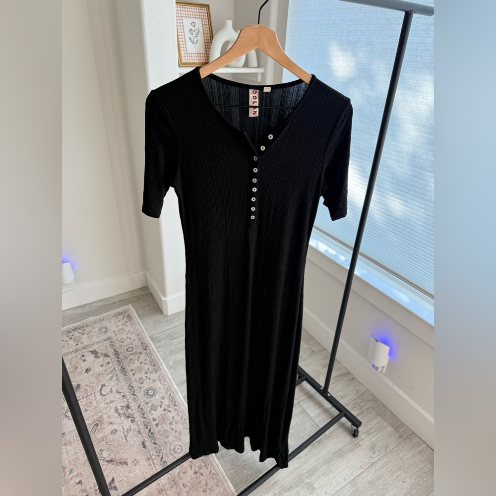 dolan Black Ribbed Midi Dress with Button Front